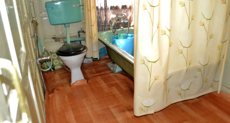House Boat Hardy Palace, Srinagar 5